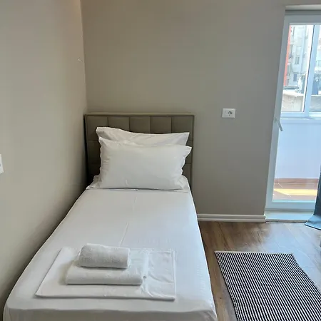 Ness Apartments 公寓